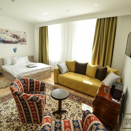 Centro Apartments 斯雷姆斯卡米特罗维察 外观 照片
