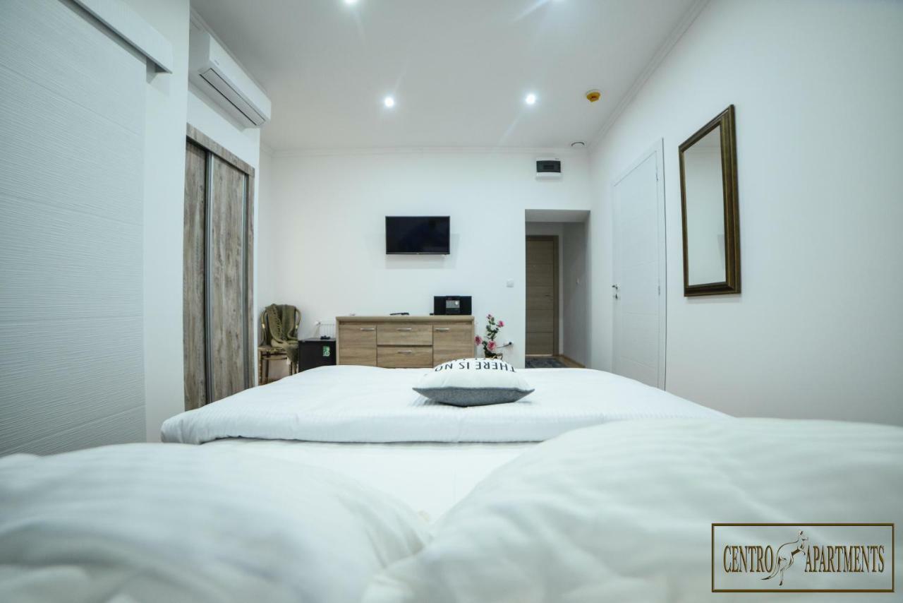 Centro Apartments 斯雷姆斯卡米特罗维察 外观 照片